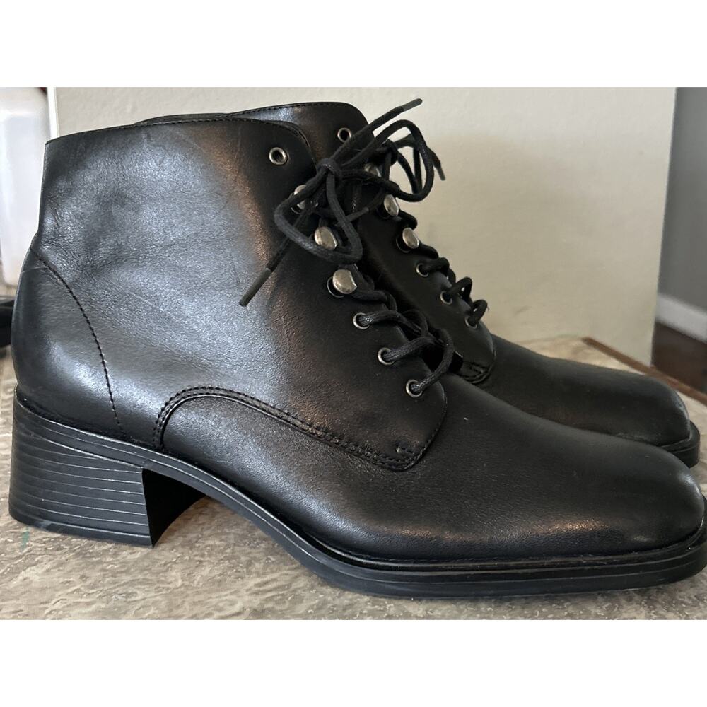 Mootsies Tootsies Black Whistle Lace Up Square Toe Chunky Heel Boot 8.5 Grunge
